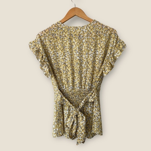 MAX Studio Floral Ruffle Blouse - Picture 7 of 10